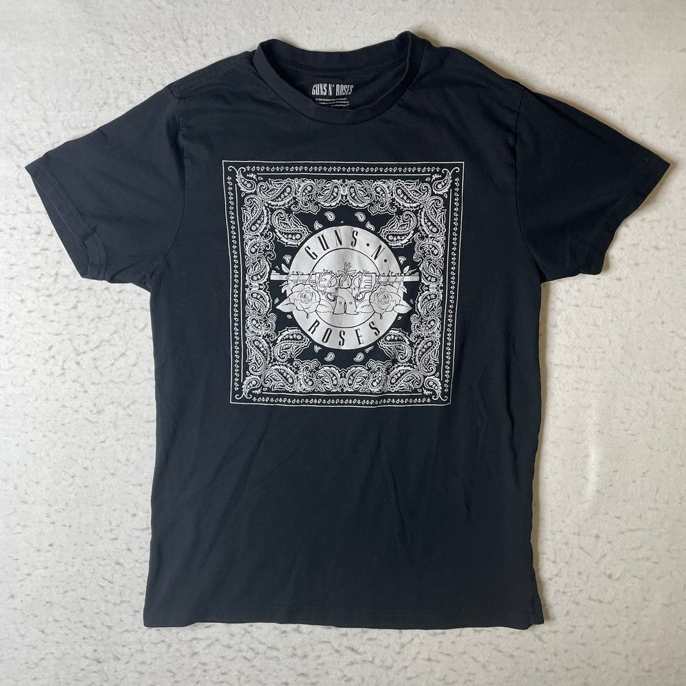 Guns N' Roses Graphic T-Shirt Mens Small Black‎ Band Tee Paisley Border Graphic